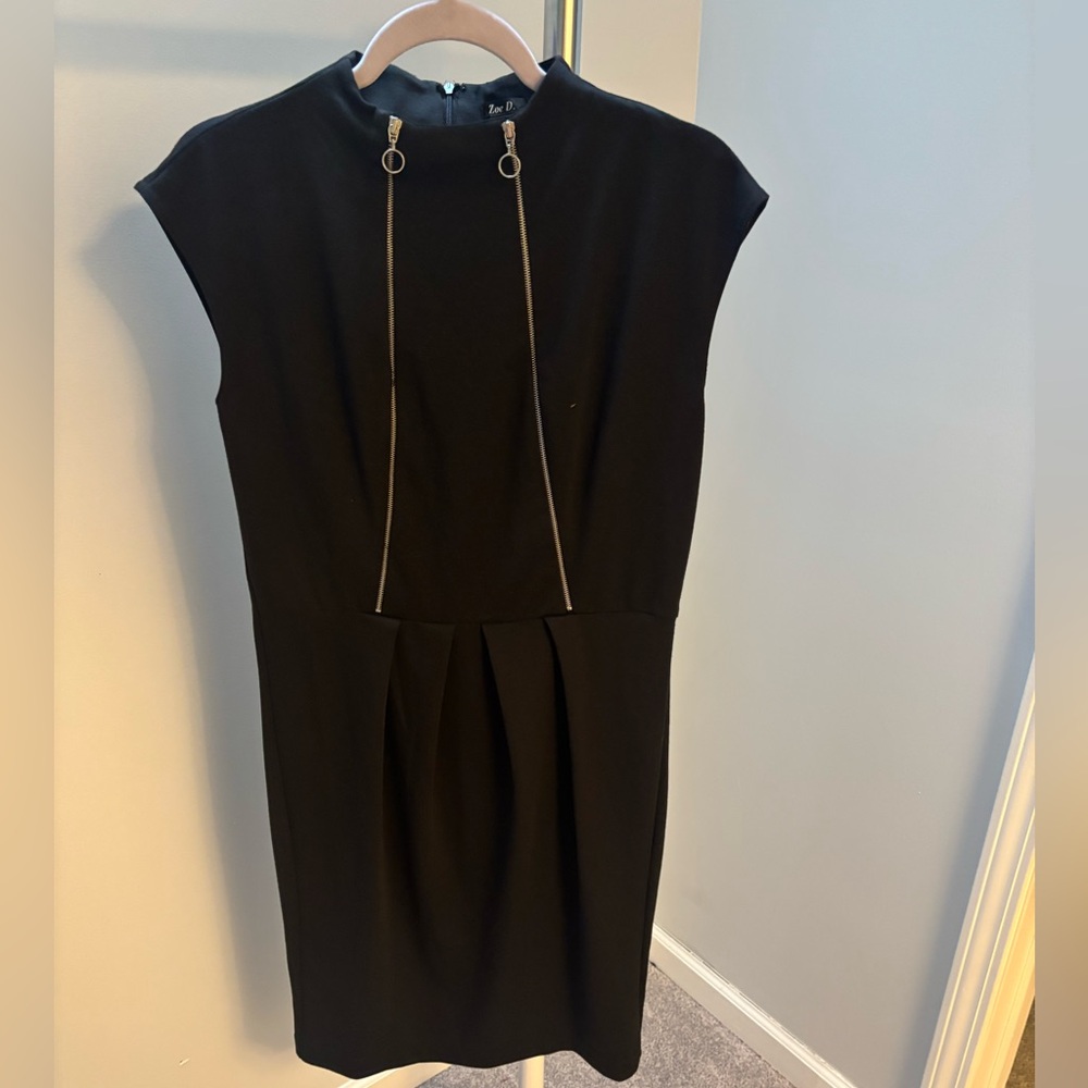 Zoe D. Black Mock Neck Zippered Knee Length Dress